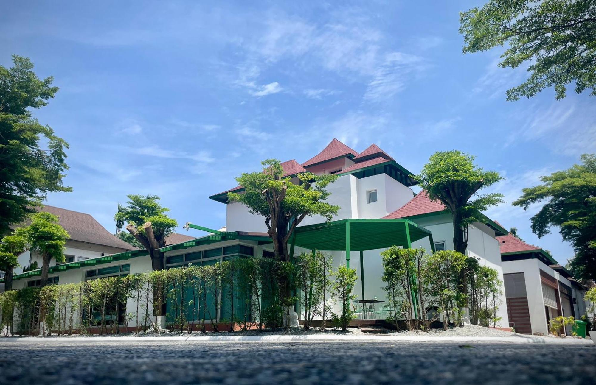 Nagawari Art Maldives Pattaya Villa Na Chom Thian Exterior foto